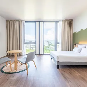 3* Hotel Geneva Airport