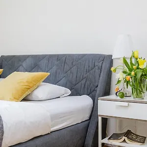 Rent A Delsbergerallee - Self Check-in , Basel Switzerland